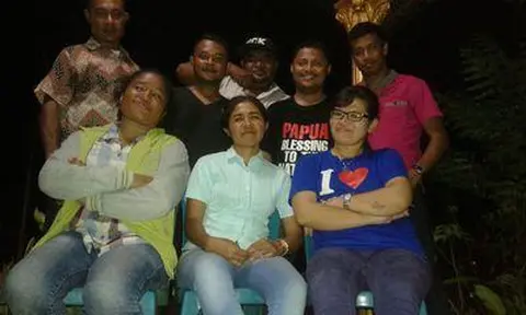 Ceria Bersama dengan Saudara Se-Iman ada satu Sukacita tersendiri sebagai Keluarga didalam Tuhan  Imanuel, Theo, Denny, @ Jhosua01, Putra Ayapo.  Inzos, Anitha Kefy, Feby